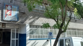 "Ya tengo las armas de mi padrastro": Los mensajes de estudiantes de 13 años que organizaban masacre escolar en Argentina "Ya tengo las armas de mi padrastro": Los mensajes de estudiantes de 13 años que organizaban masacre escolar en Argentina
