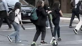 Plan piloto en la región Metropolitana: Fiscalizarán la velocidad de los scooters eléctricos