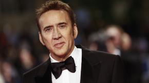Está irreconocible: El impactante nuevo aspecto de Nicolas Cage para su papel en película sobre leyenda de la NFL