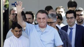 Jair Bolsonaro sale del hospital tres semanas después de ser operado del abdomen Jair Bolsonaro sale del hospital tres semanas después de ser operado del abdomen