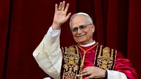Papa León XIV habló en español durante su primer discurso y envió mensaje a su "querida diócesis de Chiclayo en el Perú" Papa León XIV habló en español durante su primer discurso y envió mensaje a su "querida diócesis de Chiclayo en el Perú"