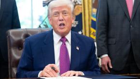 Trump firmará decreto que reduciría entre un 30 a 80% el precio de los medicamentos en EE.UU.