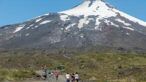 Muere hombre mientras subía al cráter del volcán Villarrica: sufrió caída en el lugar Muere hombre mientras subía al cráter del volcán Villarrica: sufrió caída en el lugar