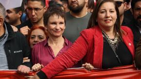 Tohá y propuesta de la CUT de sueldo mínimo de $1 millón: "Mirando las condiciones del país, hay que ir avanzando en esa dirección" Tohá y propuesta de la CUT de sueldo mínimo de $1 millón: "Mirando las condiciones del país, hay que ir avanzando en esa dirección"