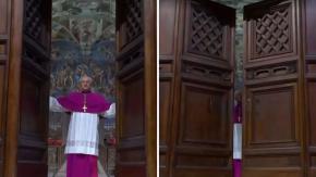 “Extra omnes”: Así fue el momento del cierre de puertas de la Capilla Sixtina y que marcó el inicio del cónclave “Extra omnes”: Así fue el momento del cierre de puertas de la Capilla Sixtina y que marcó el inicio del cónclave