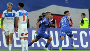 "Villano" del Clásico Universitario rompe el silencio tras error que costó el partido: "Quiero pedir disculpas..."