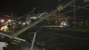 Las impactantes imágenes de Puerto Varas tras el paso del tornado que azotó la ciudad Las impactantes imágenes de Puerto Varas tras el paso del tornado que azotó la ciudad