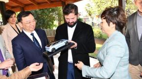Stella Li: la poderosa ejecutiva de la empresa china BYD que selló el portazo al gobierno con proyecto de litio