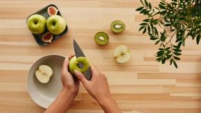 ¿Es necesario pelar la fruta o estamos tirando lo mejor? ¿Es necesario pelar la fruta o estamos tirando lo mejor?