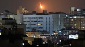 Irán asegura haber lanzado misiles hipersónicos contra Israel