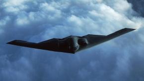 Aviones bombarderos de Estados Unidos sobrevuelan el Pacífico mientras Trump evalúa atacar Irán