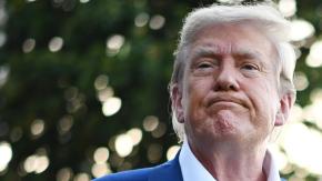 "No saben qué mie... hacen": La furiosa reacción de Trump por ataques entre Israel e Irán en medio de la tregua