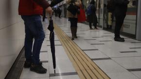 Día de lluvia en Santiago: ¿Tiene estaciones cerradas el Metro?