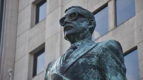 Fundación Allende asegura que pago de deuda al Serviu "se materializó mediante la entrega de obras de arte"