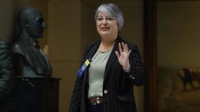 "El adversario no está entre nosotros, está al frente": Jara se inclina por la unidad en el oficialismo y apunta contra la derecha "El adversario no está entre nosotros, está al frente": Jara se inclina por la unidad en el oficialismo y apunta contra la derecha