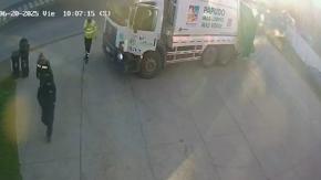 Emergencia por desechos químicos arrojados a la basura: Trabajadores del aseo resultaron intoxicados en Papudo Emergencia por desechos químicos arrojados a la basura: Trabajadores del aseo resultaron intoxicados en Papudo