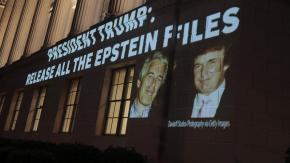 Crece la polémica por el escándalo sexual que vincula a Trump con Epstein Crece la polémica por el escándalo sexual que vincula a Trump con Epstein