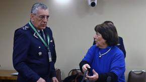 Ministra Delpiano descarta insubordinación de comandante de la FACh: asegura que le explicó sus dichos al Presidente