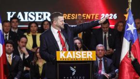 Johannes Kaiser oficializa su candidatura y revive estrofa 