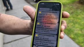 Habitantes de zonas costeras reclaman que no recibieron mensajería SAE en evacuación por tsunami Habitantes de zonas costeras reclaman que no recibieron mensajería SAE en evacuación por tsunami
