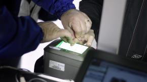 Contraloría detecta demoras de hasta 13 años en ingreso de huellas a registros de ADN Contraloría detecta demoras de hasta 13 años en ingreso de huellas a registros de ADN