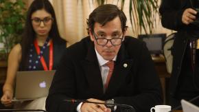 Críticas al diputado Labbé tras decir que "Chile ya sacó al comunismo una vez, si es necesario hay que hacerlo de nuevo" Críticas al diputado Labbé tras decir que "Chile ya sacó al comunismo una vez, si es necesario hay que hacerlo de nuevo"