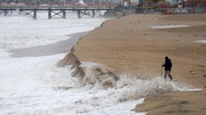 Senapred declara Alerta Roja en todas las comunas del borde costero de Chile ante amenaza de tsunami Senapred declara Alerta Roja en todas las comunas del borde costero de Chile ante amenaza de tsunami