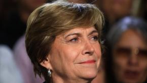 Matthei contradice propuesta de eliminación de contribuciones anunciada por la UDI: la bajaría a adultos mayores