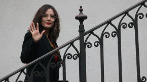 Ministra Vallejo traspasó semanas de postnatal a su marido y regresó a La Moneda: qué dice la ley al respecto y cómo funciona