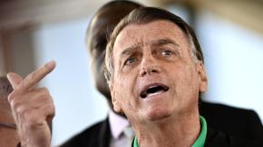 Corte impone a Bolsonaro uso de tobillera electrónica