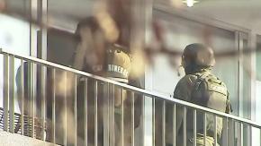Pistolero parapetado obliga el despliegue de operativo en San Miguel: Disparó desde un balcón y hacia un hospital