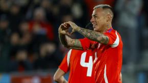 VIDEO | Eduardo Vargas ya está en Chile para su regreso a la U VIDEO | Eduardo Vargas ya está en Chile para su regreso a la U