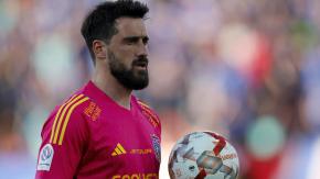 "Recibió un..." Nuevos detalles de la lesión de Fernando De Paul ante Real Valladolid