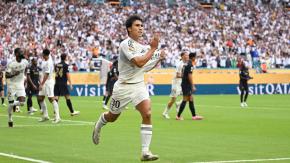 El detalle colocolino que casi pasa desapercibido durante el Real Madrid-Juventus en el Mundial de Clubes El detalle colocolino que casi pasa desapercibido durante el Real Madrid-Juventus en el Mundial de Clubes