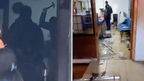 Con martillo y machete: captan a haitiano rompiendo todo a su paso en Registro Civil de Salamanca Con martillo y machete: captan a haitiano rompiendo todo a su paso en Registro Civil de Salamanca