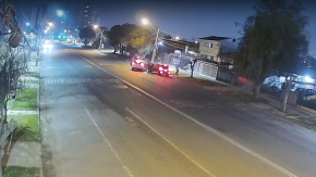 Portonazo en Conchalí: Atacan a pareja con martillos para robarles el auto Portonazo en Conchalí: Atacan a pareja con martillos para robarles el auto
