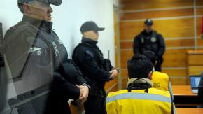 “Estoy pagando por unos w…”: la carta desde la cárcel de exfuncionario de la FACh a sus compañeros