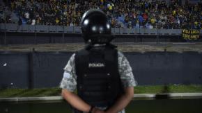 Dos hinchas de Nacional murieron tras enfrentamiento con parciales de Peñarol: entre ellos había un policía