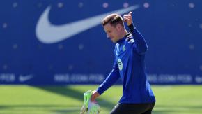 Sigue la "guerra" entre Barcelona y Ter Stegen: Club le quitó número de la camiseta