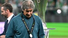 Manuel Pellegrini sufre en el Betis: confirman grave fractura de su principal figura antes del comienzo de LaLiga