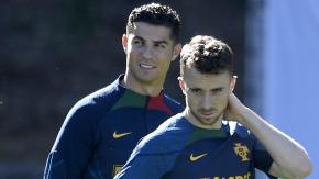 Salen en defensa de Cristiano Ronaldo por ausentarse del funeral de Diogo Jota: "Él conectó con su familia"