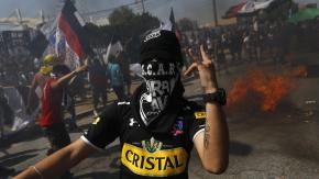Delegación Presidencial advierte por llamado de la Garra Blanca a "arengazo" no autorizado: "Pueden haber sanciones"