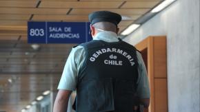 Gendarmería remueve a director regional de Atacama tras liberación de reos por error