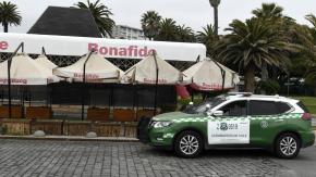 Conductor en estado de ebriedad se subió a la acera y atropelló a garzón en Concón: quiso huir pero lo retuvieron