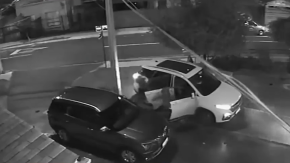 Fueron robadas en portonazos o a "rent a car": Camionetas robadas en Chile aparecen en Venezuela