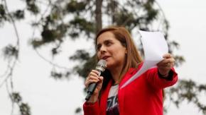 El debate sobre resolución judicial que prohíbe a Natalia Valdebenito hacer chistes sobre tragedia minera y sus implicancias El debate sobre resolución judicial que prohíbe a Natalia Valdebenito hacer chistes sobre tragedia minera y sus implicancias