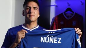 Celebran en la UC: El millonario monto que recibirá Universidad Católica por el traspaso de Marcelino Núñez Celebran en la UC: El millonario monto que recibirá Universidad Católica por el traspaso de Marcelino Núñez