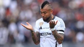 "Está totalmente acabado...": La feroz crítica de los hinchas de Colo-Colo a Arturo Vidal por esta jugada