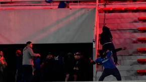 Exclusivo T13: Hinchas de la "U" detenidos en Argentina tenían prohibición de entrar a estadios en Chile Exclusivo T13: Hinchas de la "U" detenidos en Argentina tenían prohibición de entrar a estadios en Chile