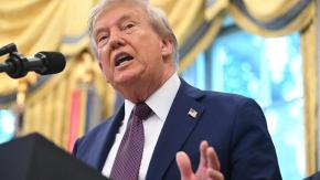 Trump asegura que EE.UU. atacó barco que transportaba drogas desde Venezuela